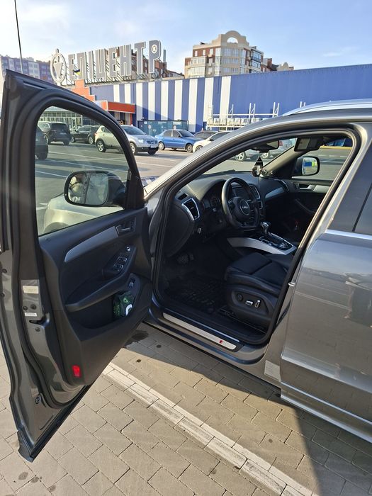 Audi Q5 2016 VIN WA1M2AFP8HA007137 фото оголошення 9 з 23