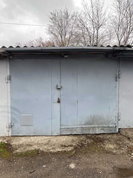 Гараж у кооперативі на Олексіївці, за 8 поліклінікою