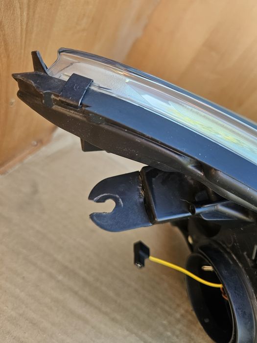 Reflektor lampa przód przednia lewa kierowcy Renault  Captur I 1 Eu Oryginał