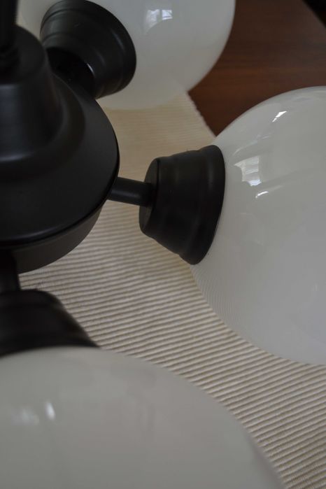 lampa wisząca białe kule żyrandol 5 żarówek