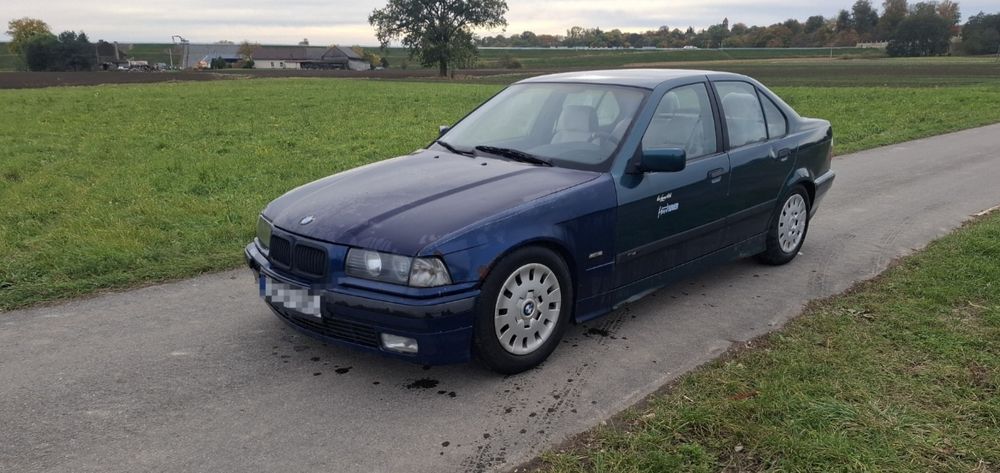 Sprzedam BMW 3 e36 sedan