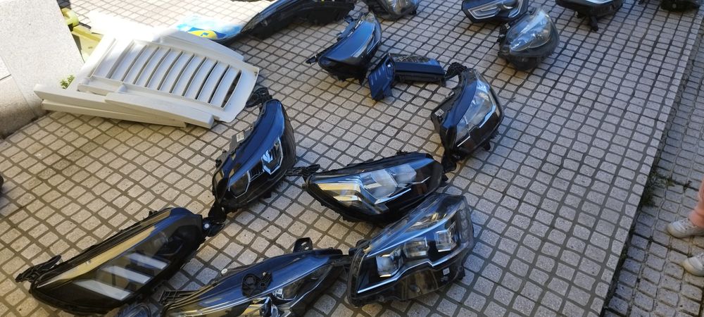 Óticas para vários modelos Peugeot,Hyunda, Renault, Toyota e outrasi