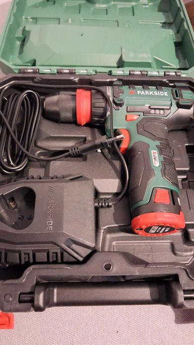 wkrętarka PARKSIDE PBSA E4 12V zestaw