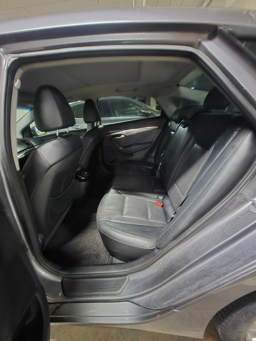 Sprzedam Hyundai i40

1.7 CRDi 136 
, Продам Hyundai i40