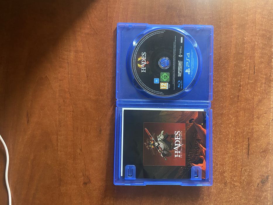Jogo Hades - PS4