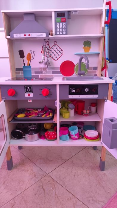 Cozinha IKEA com acessórios