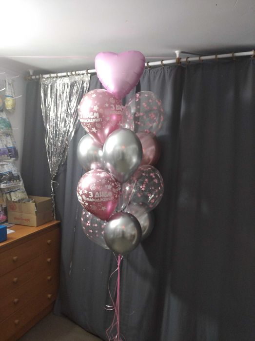 Кульки надуті гелієм