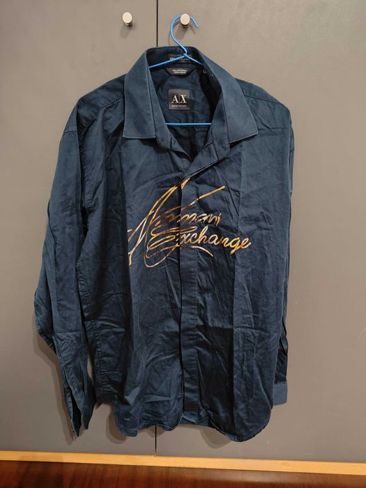 Camisa Azul de Marca – Excelente Estado