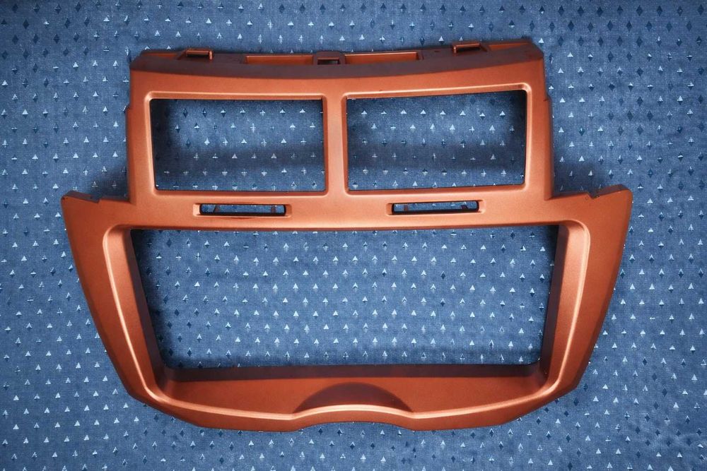 Рамка центральної консолі Toyota Yaris NCP91 2005–2011 (55405-52990)