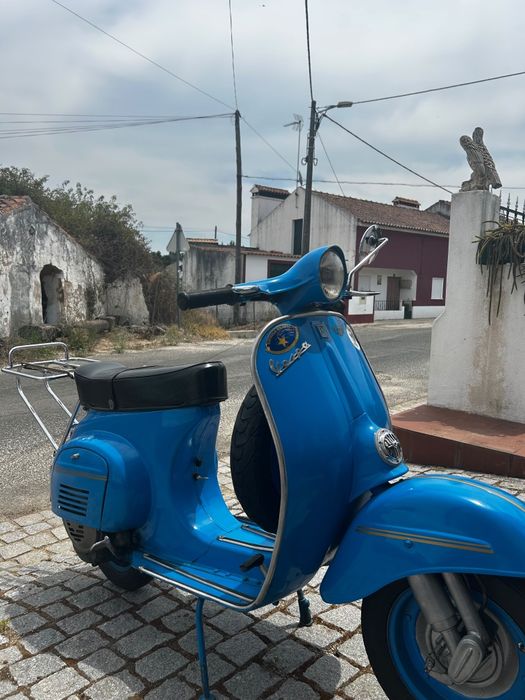 Vendo Vespa 50s restaurada e famel sierra 50s