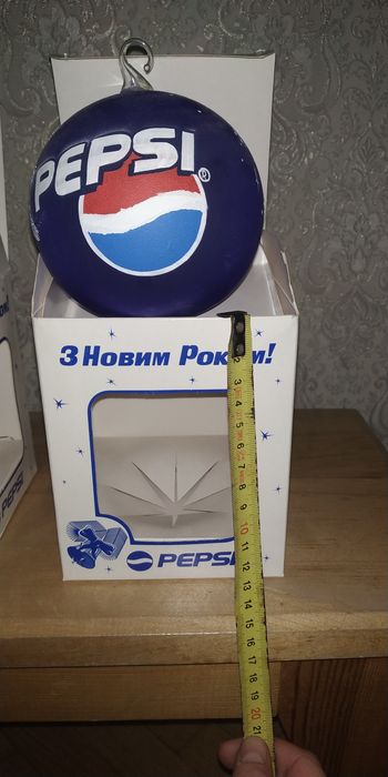 Новорічна скляна куля