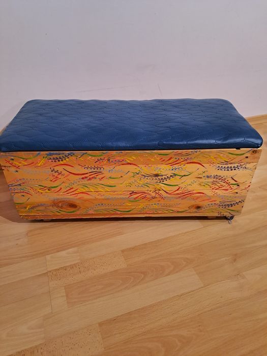 Pufa skrzynia schowek siedzisko