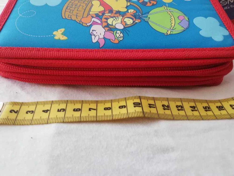 Piórnik podwójny , 2 komory , pusty , Kubuś Puchatek