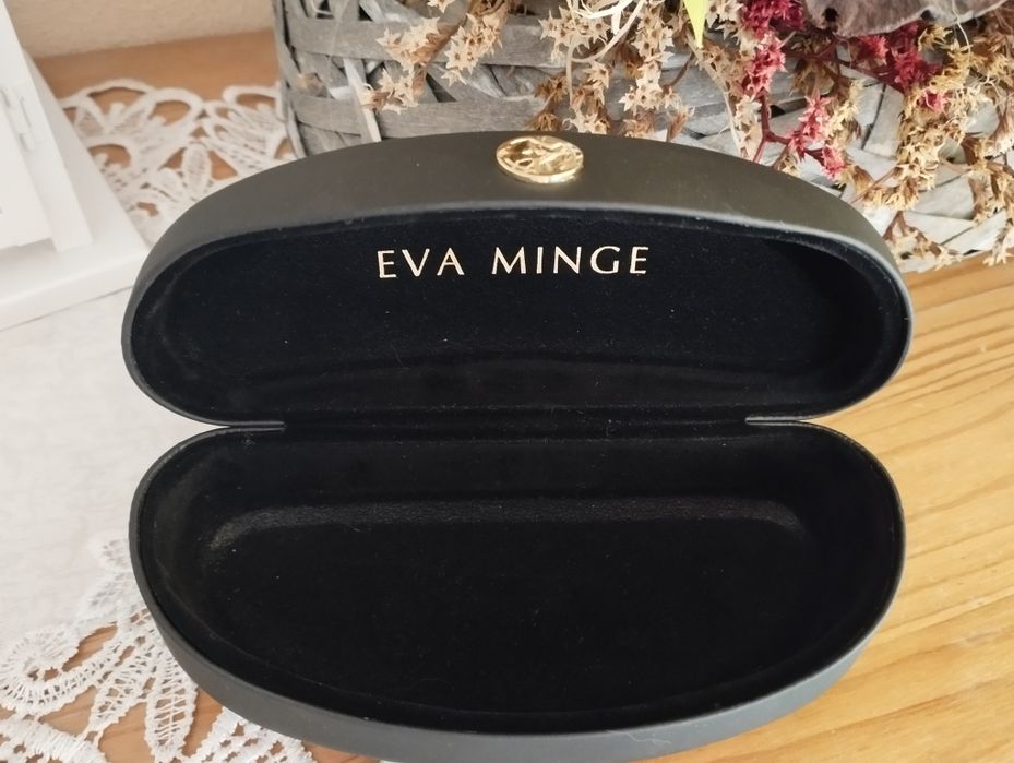 Nowe eleganckie etui  Eva aminge na okulary czarne czarne luksusowe