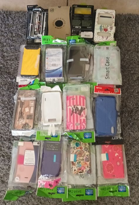 Conjunto de 73 capas para telemóvel