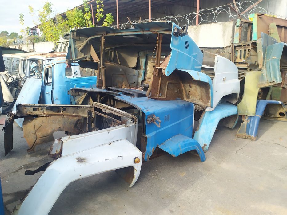 Облицовка оперение морда крылья Газ 53 3307 3309 ЗИЛ 130 131 5301