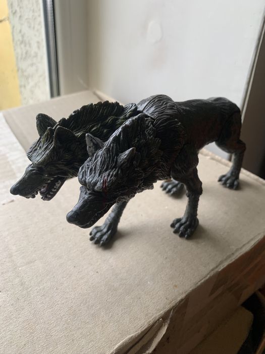 Игрушки-фигурки персонажи