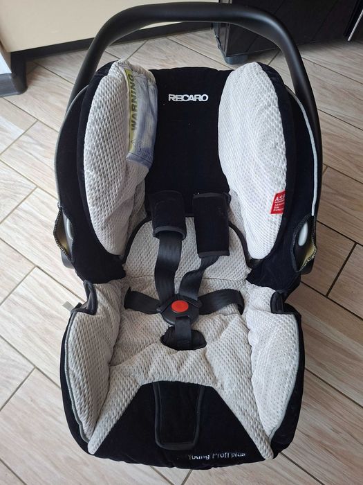 Автокрісло Recaro Young Profi Plus
