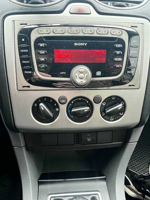 Продається автомобіль Ford Focus 1.6 дизель