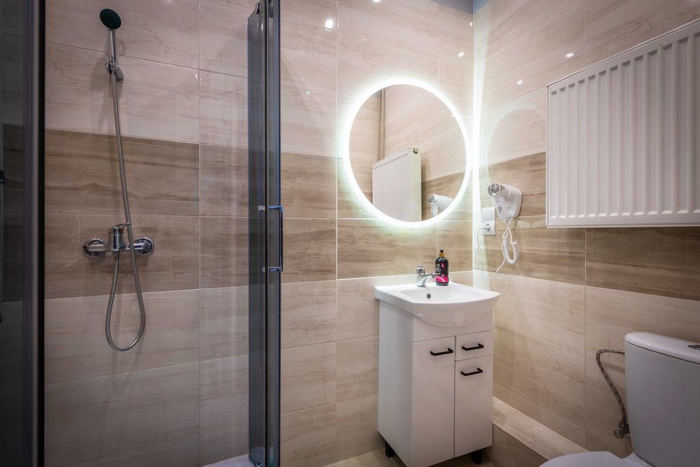 Pokoje 2 osobowe z prywatną łazienką w Centrum Krakowa  - 70s Guest