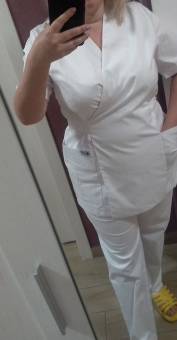 Медичний костюм білий. 50-52 р