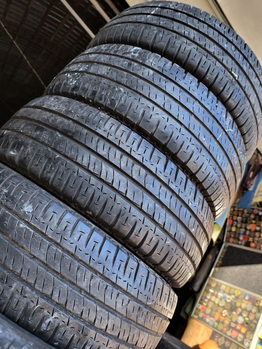 215/16R16C Michelin Agilis