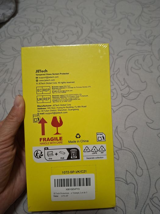 Захисне скло JETech Tempered Glass Screen Protector для iPhone 12 Pro Max.