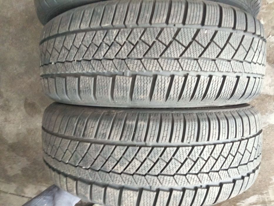 205 55 R18 Continental