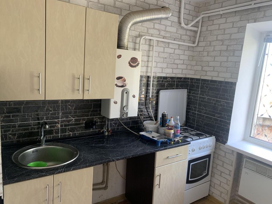 2-х комнатная в р-не кинотеатра