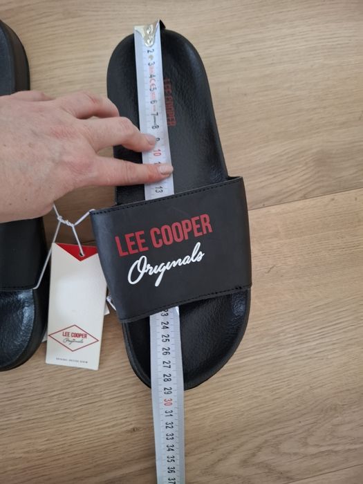 męskie klapki lee cooper rozm.43 czarne