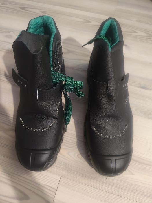 Sprzedam podwyższone buty dla spawacza Cofra r.45
