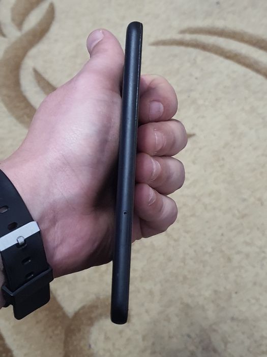 Google pixel 4a 128gb.