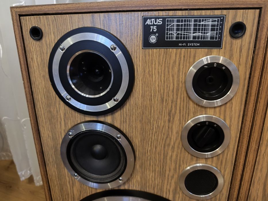 Kolumny głośnikowe Altus 75