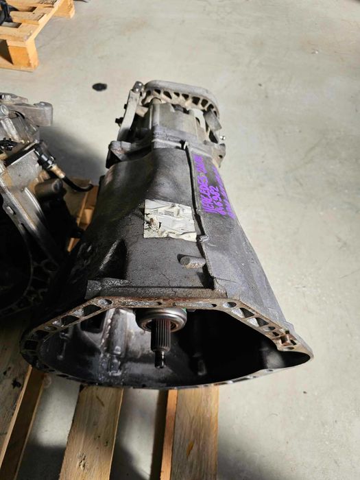 Caixa de velocidades Mercedes Vito 2.1 CDI, ref R221.261.09.01