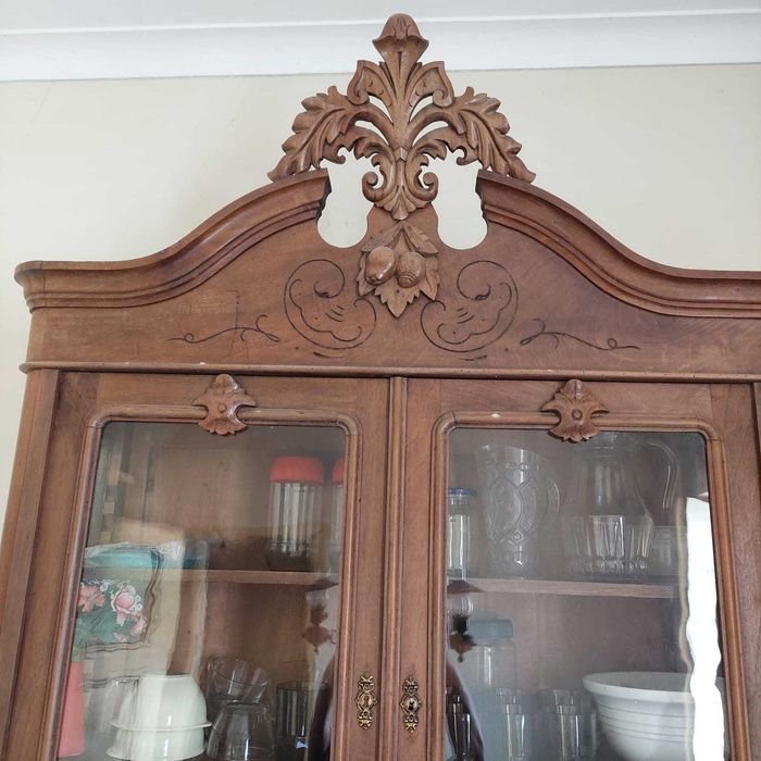 Conjunto de 2 móveis de sala de jantar antigos