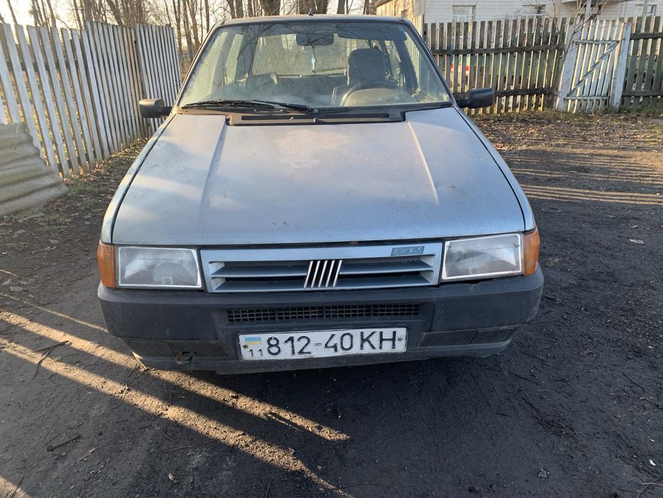 Продам Fiat  Uno 1 л бензин