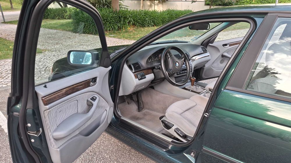 Vendo BMW 320D E46