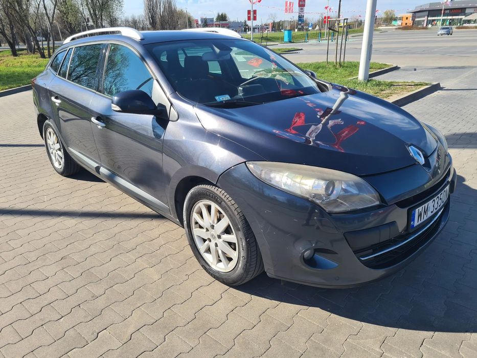 Renault Megane 1.9dCi 130KM Dynamique rata 199pln OC do 01.2027 przegląd do 04.2027