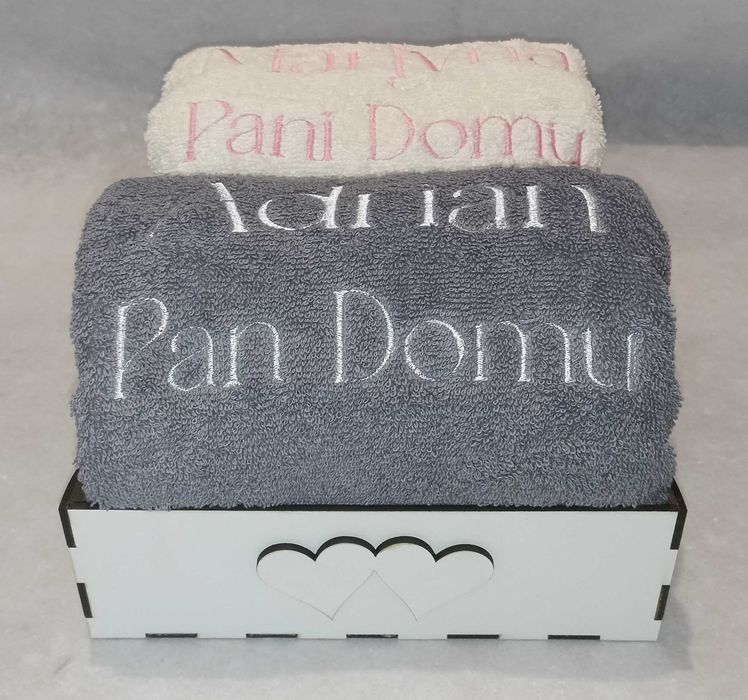 Ręczniki z Haftem Imię 100x50 Pan Pani Domu Mąż Żona Zestaw 550Gr