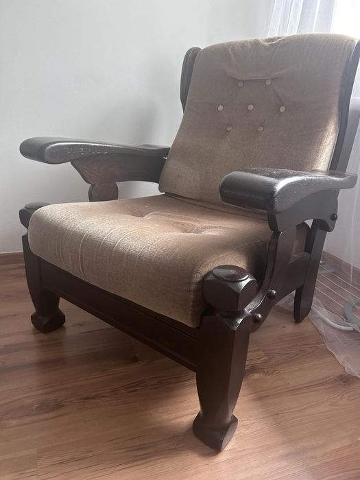 Zestaw mebli holenderskich 2 fotele sofa stolik