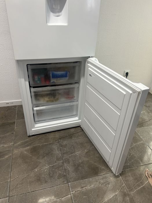 Frigorífico PRINCESSE 308 lt No frost