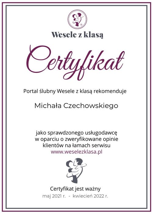 Biały kameleon lub GLC Coupe. Mercedes auto samochód do ślubu wesele