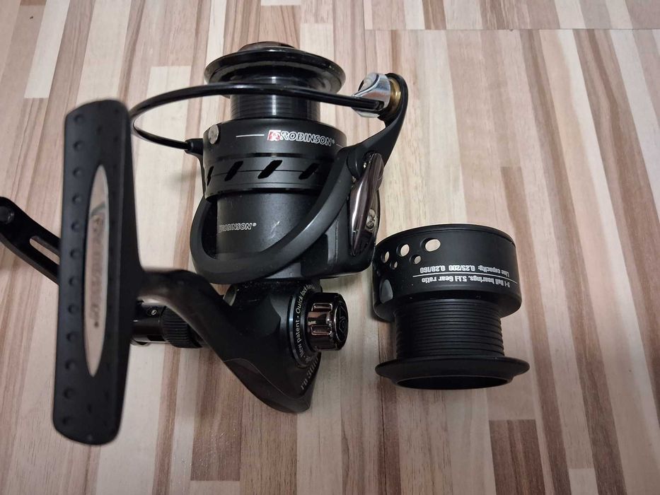 kołowrotek robinson talizman FD 3010 + Plecionka/wolfram