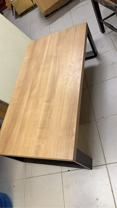 Mesa de centro semi nova