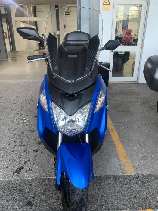 Vendo Sym Joymax z 300