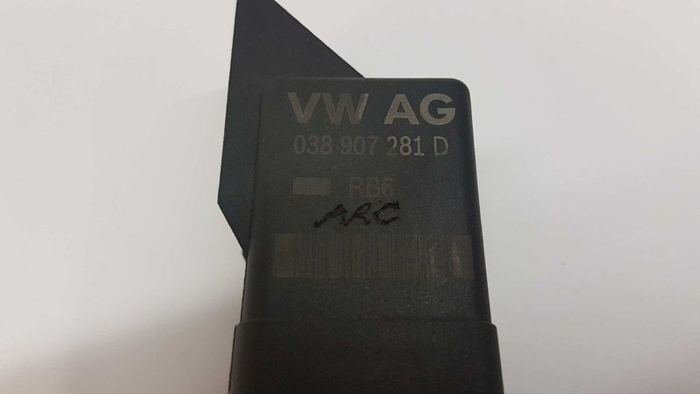 CAIXA DE PRÉ AQUECIMENTO AUDI A4 BERLINA (8W2) BáSICO