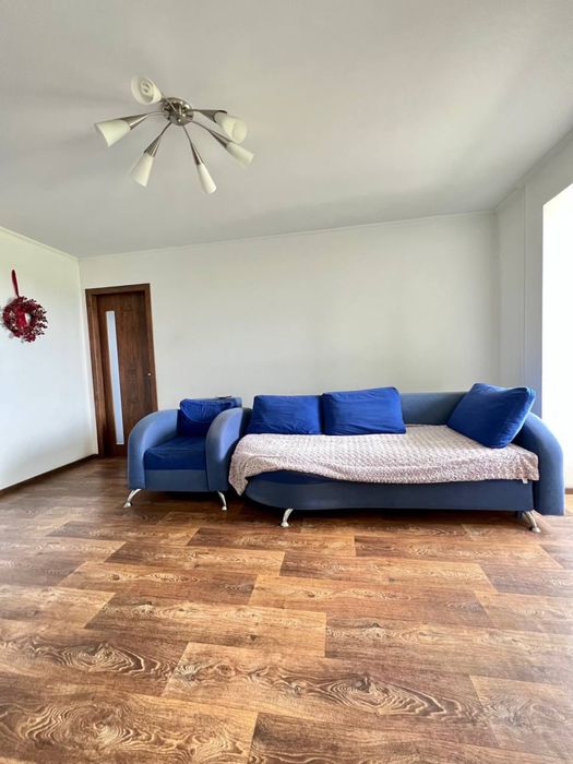 Сдам 2к квартиру ж/м Красный камень ул Савкина