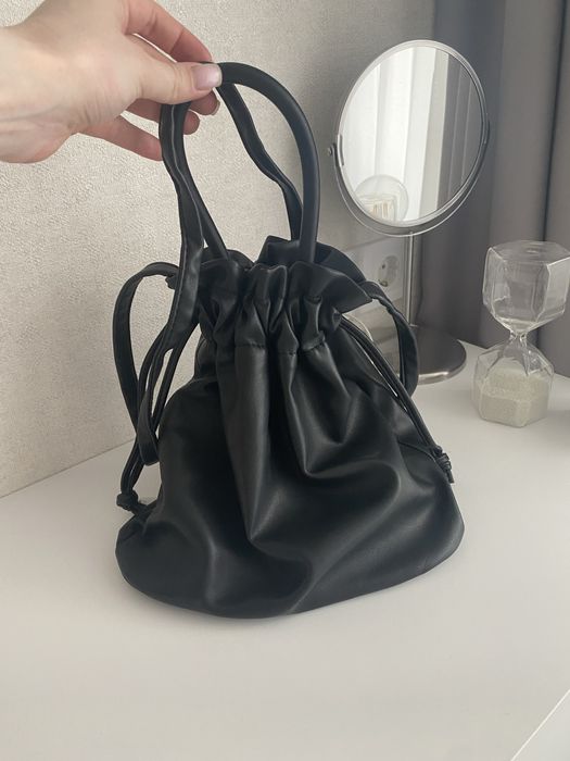 Продам сумку Reserved