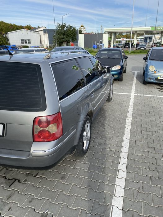 Пасат б 5* в хорошому стані