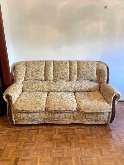 Conjunto Sofá + Poltronas